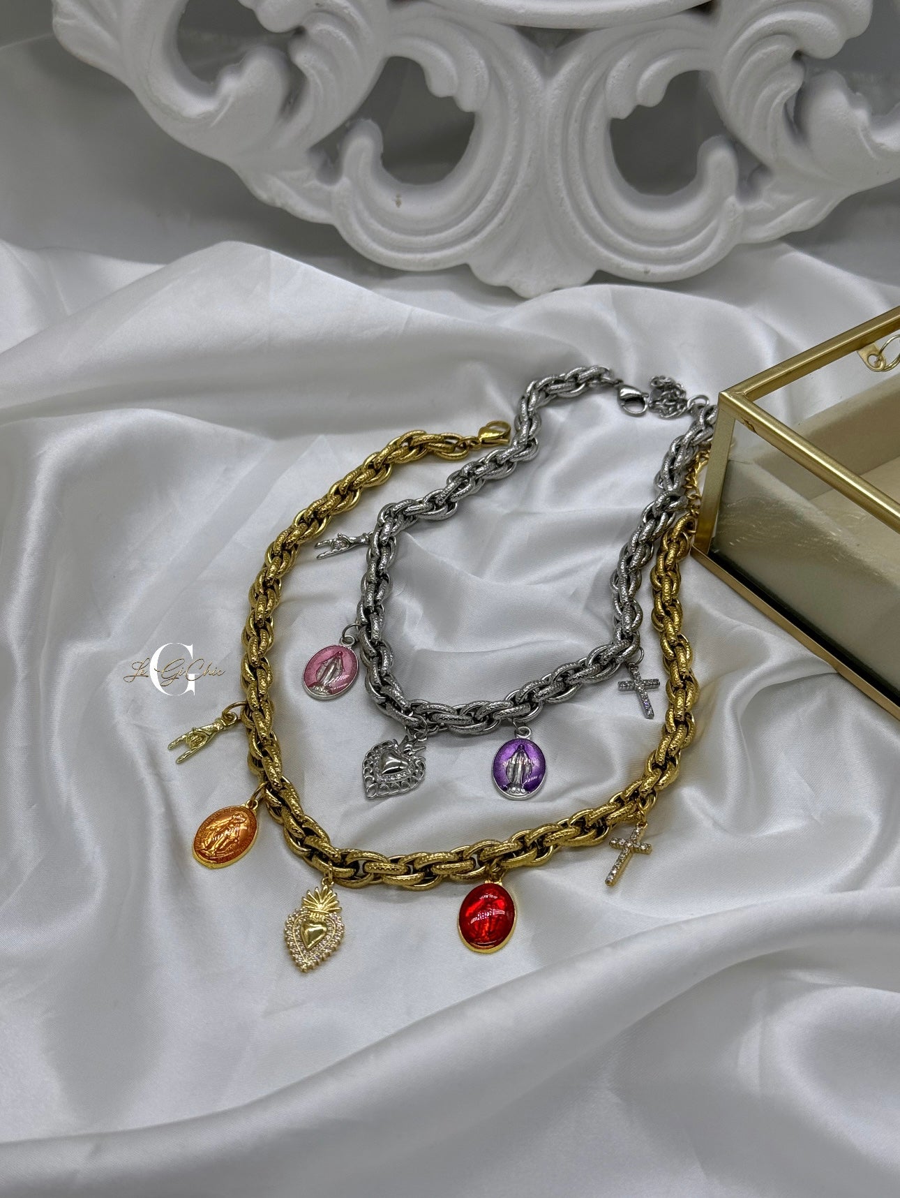 Collana “Charms”