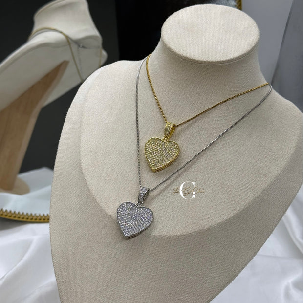 Collana “Cuore zirconato pendente”