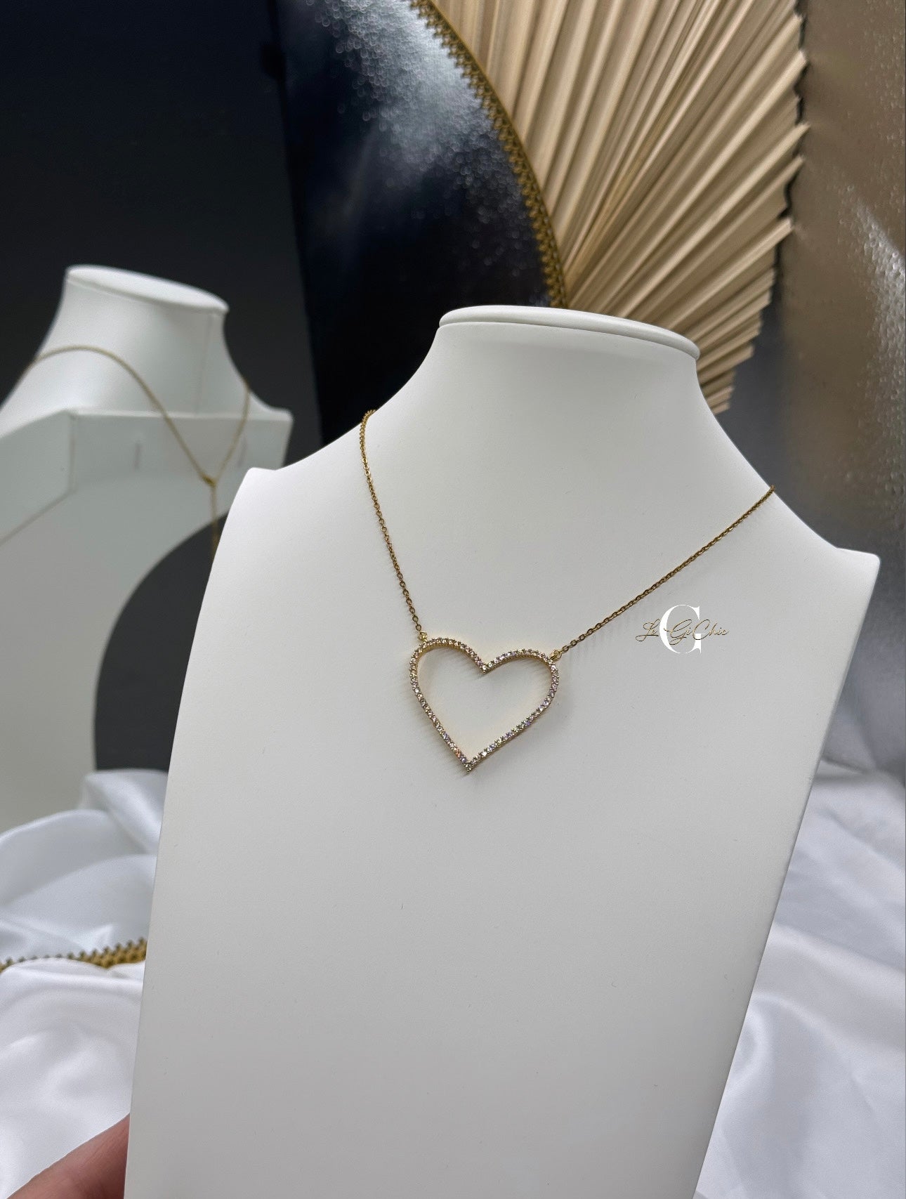 Collana “Cuore aperto con zirconi”