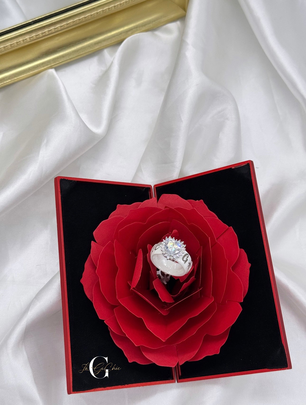 Anello in “Ceramica con cuore”