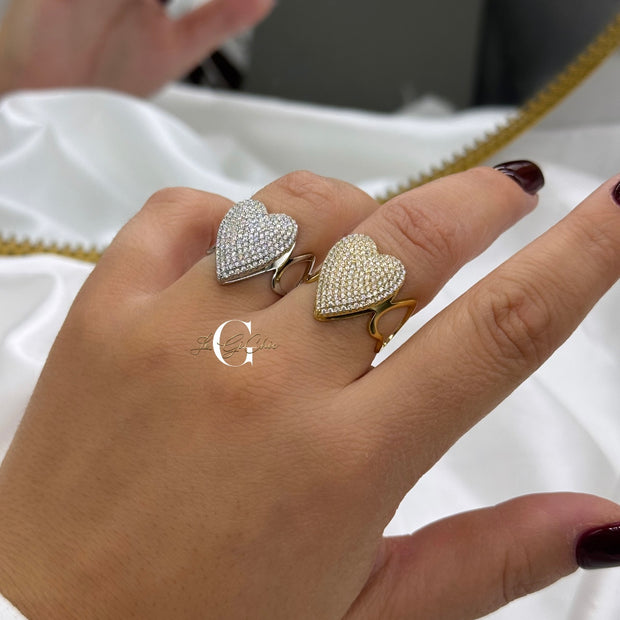 Anello “Cuore pavè ovalizzato”