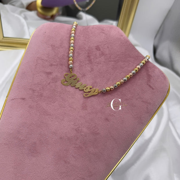 Collana “Mille luci con nome”