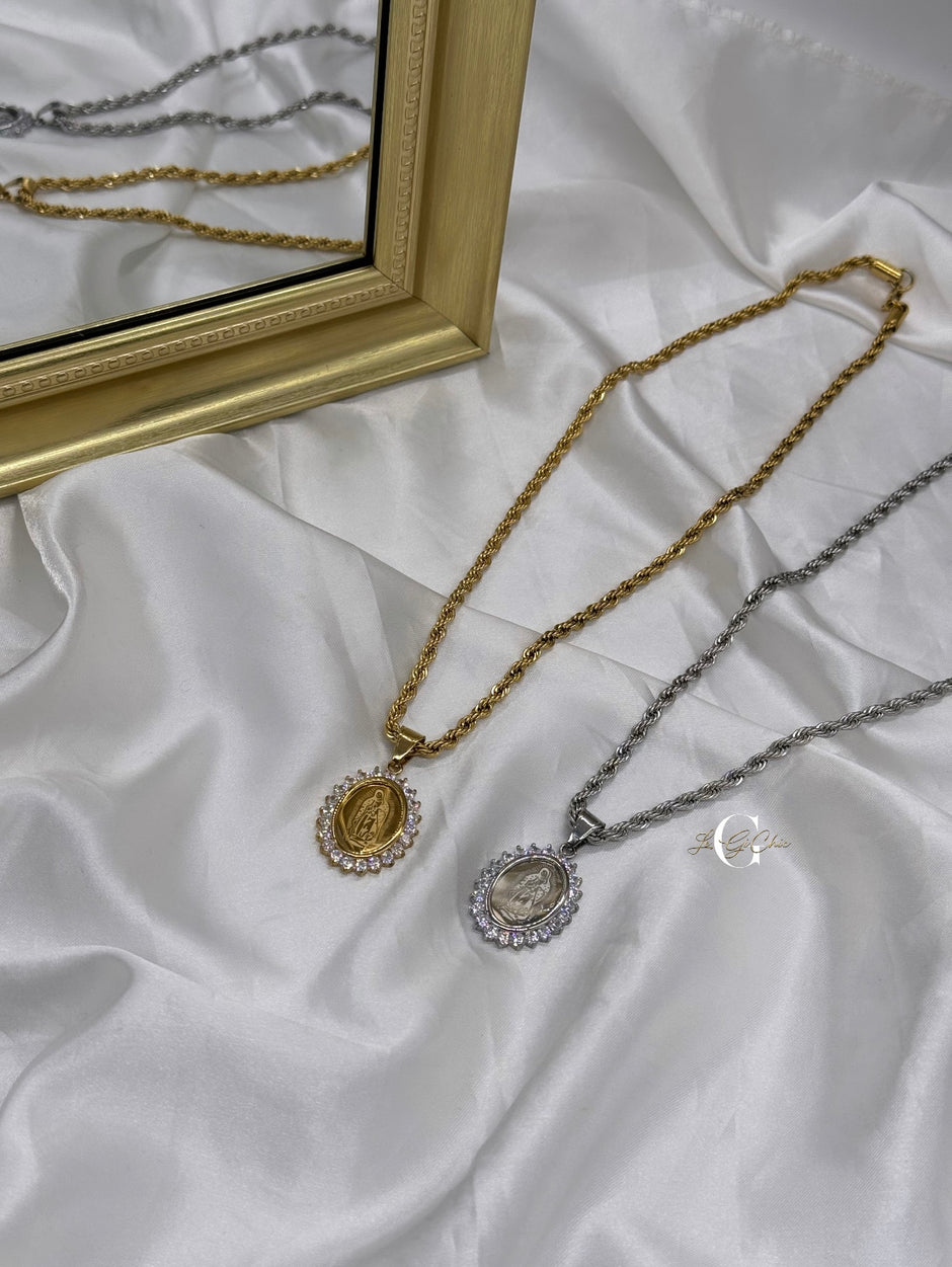 Collana “Saint Mary”