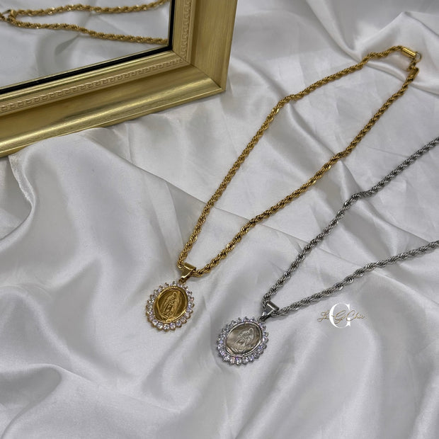 Collana “Saint Mary”