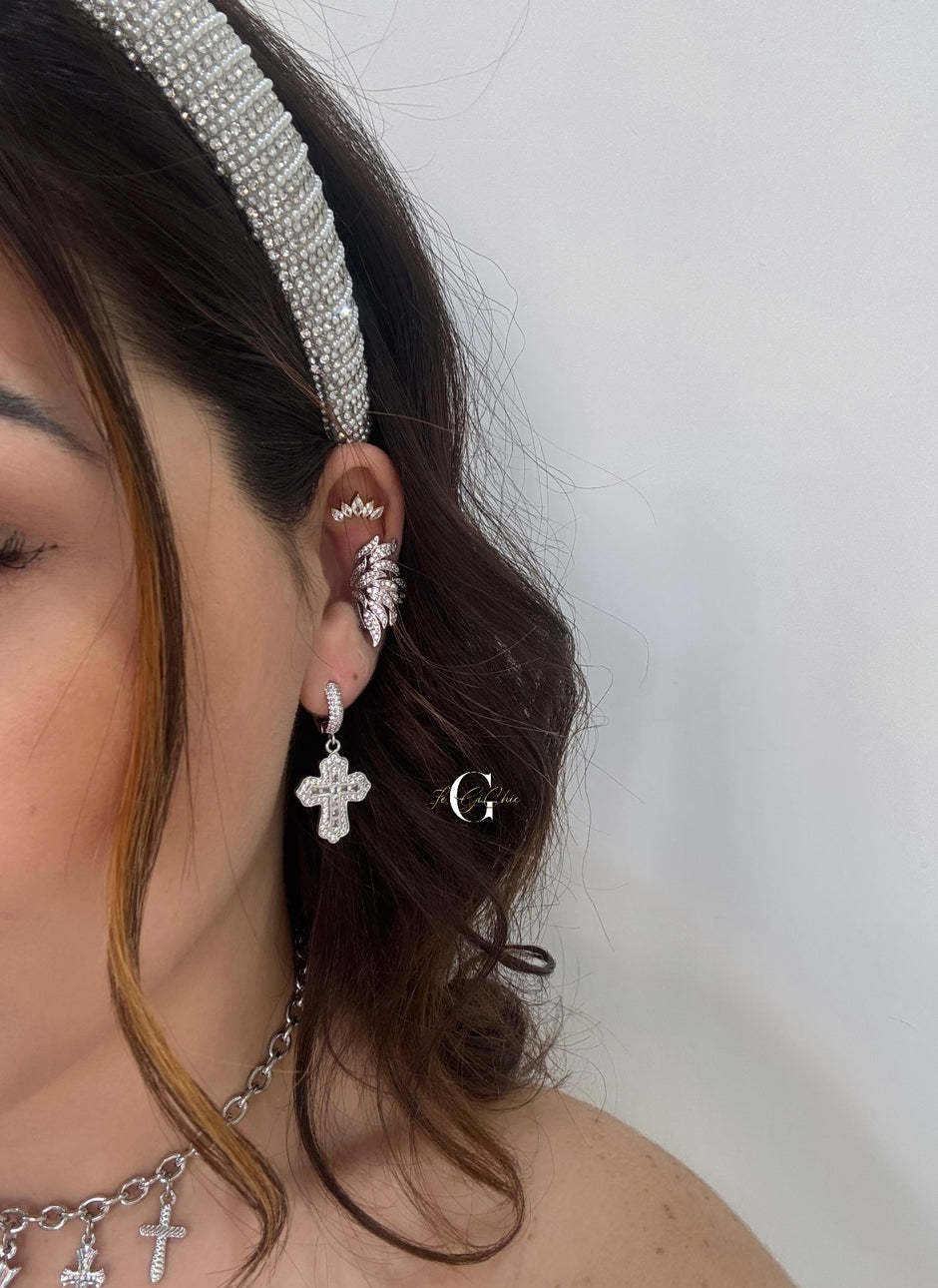 Ear cuff “Ala”