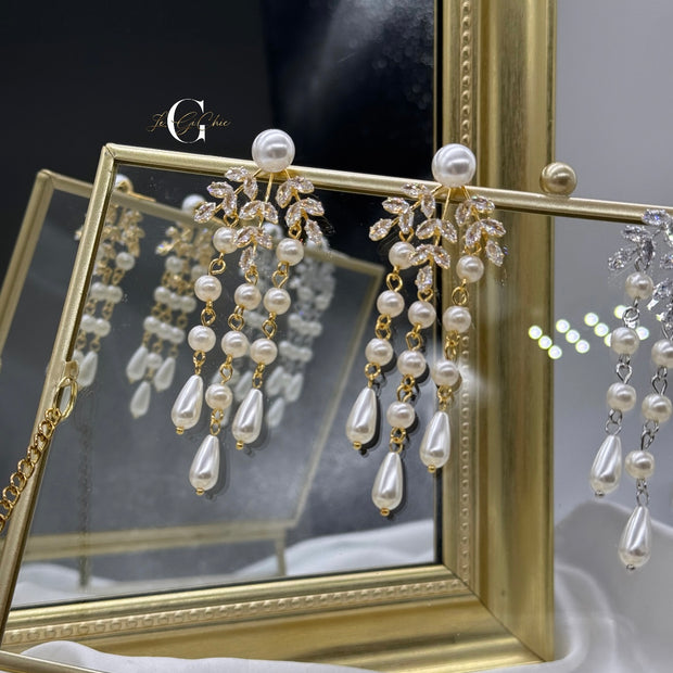 Orecchini “Cascata di perle”