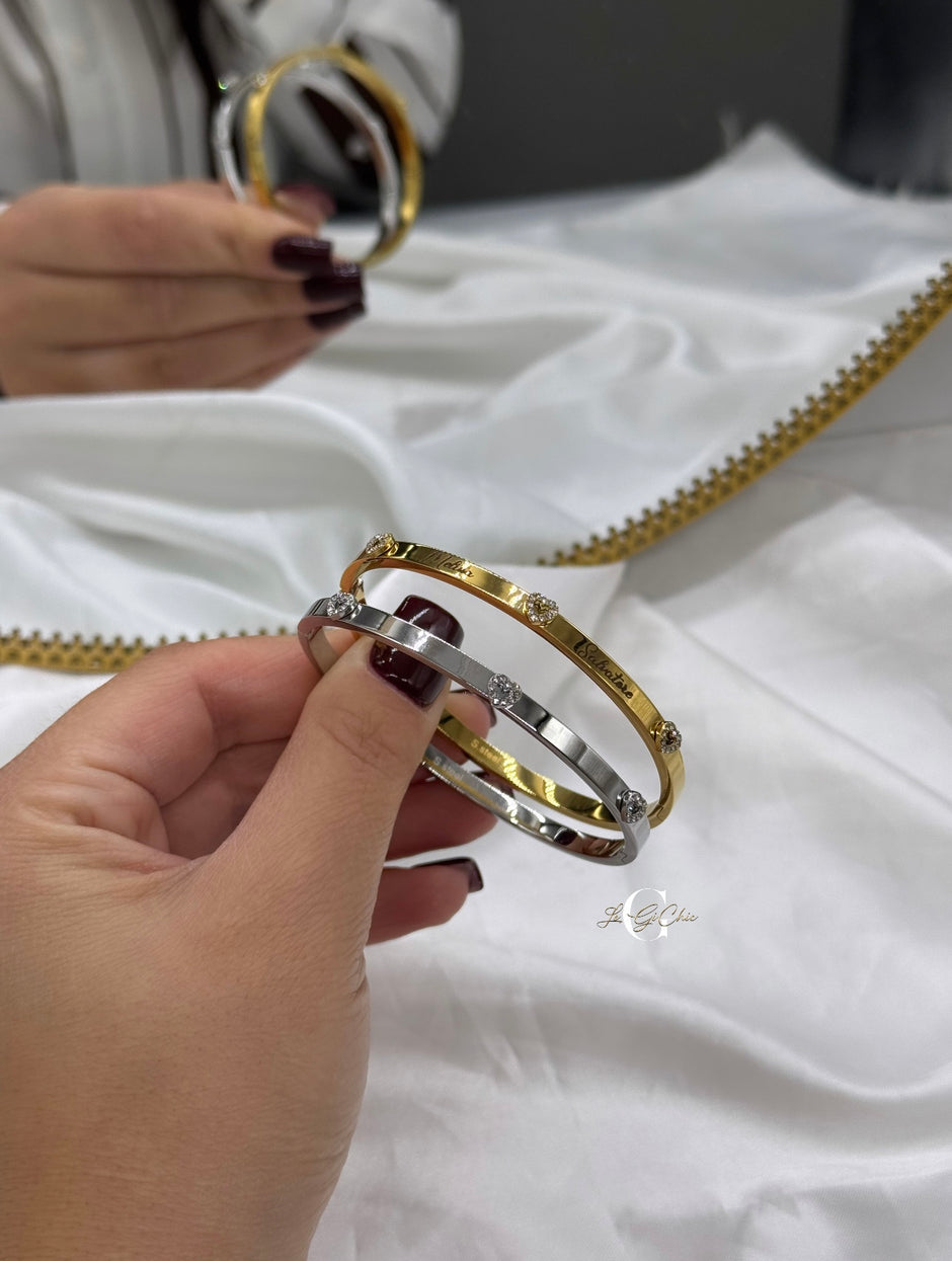 Bracciale “rigido con 3 cuori”