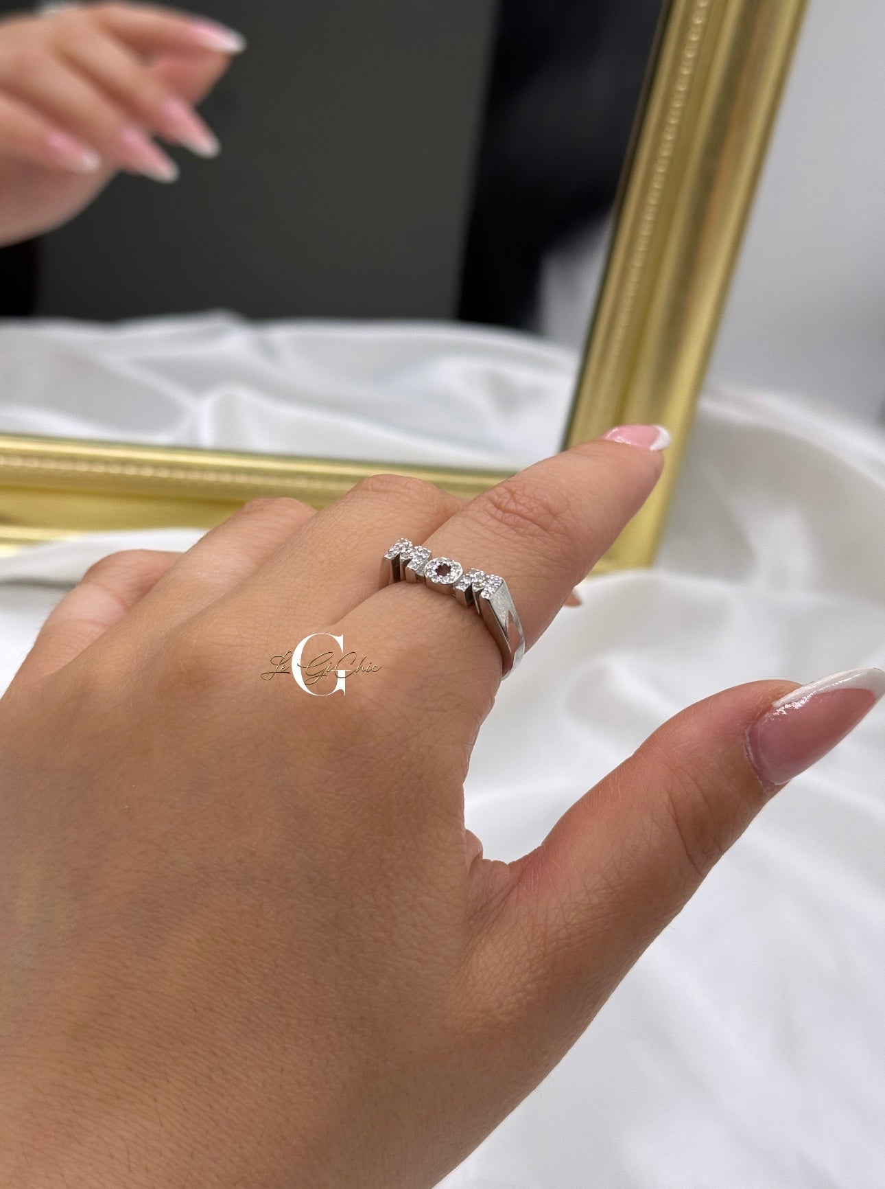 Anello “MOM” in argento 925