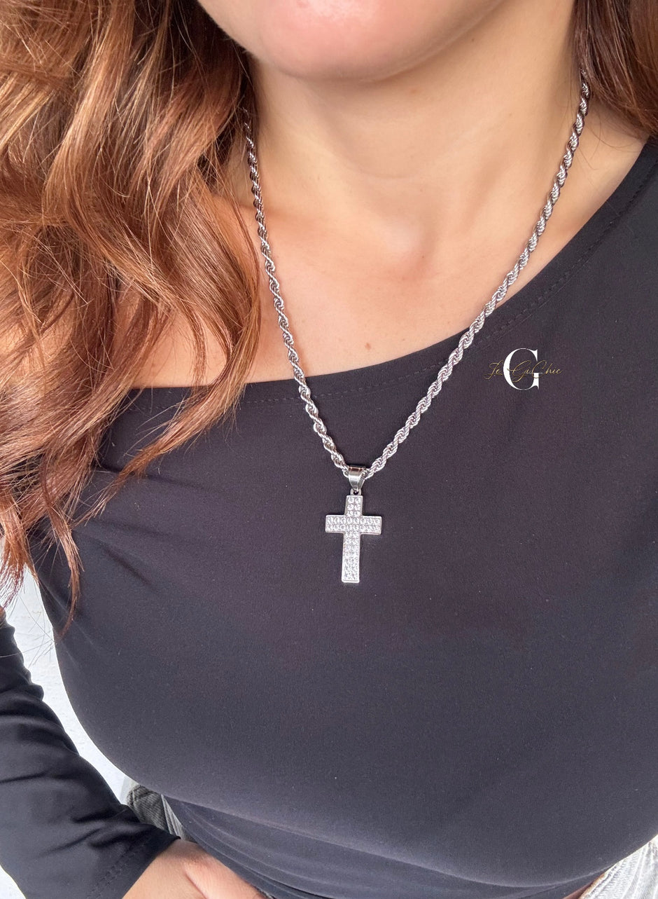 Collana “Croce Deluxe”
