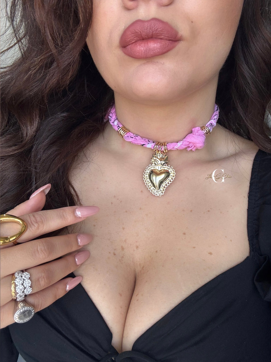 Collana “Bandana Sacris”