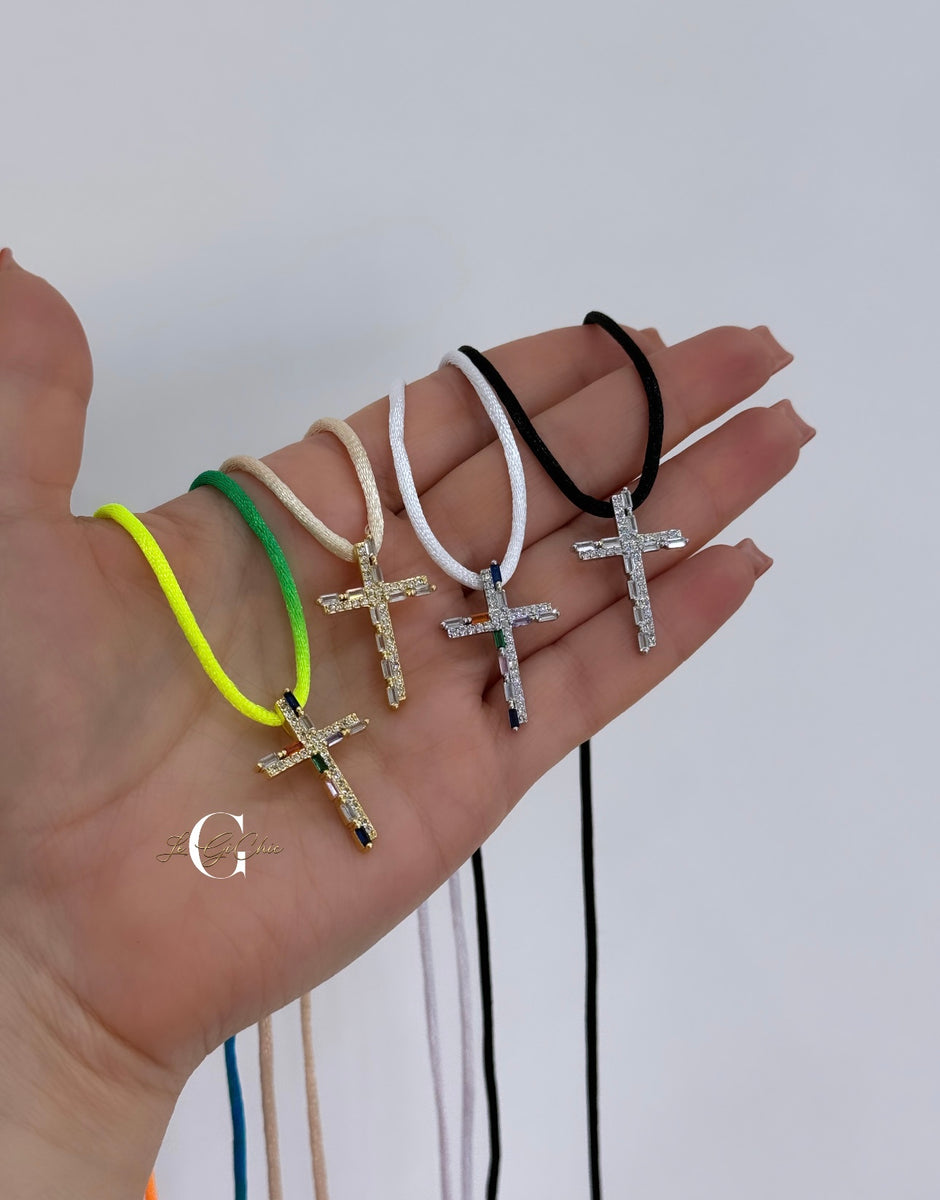 Choker “Croce baguette e zirconi”