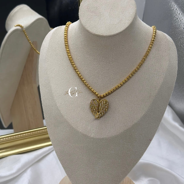 Collana “Cuore con ali d’angelo” FOTO