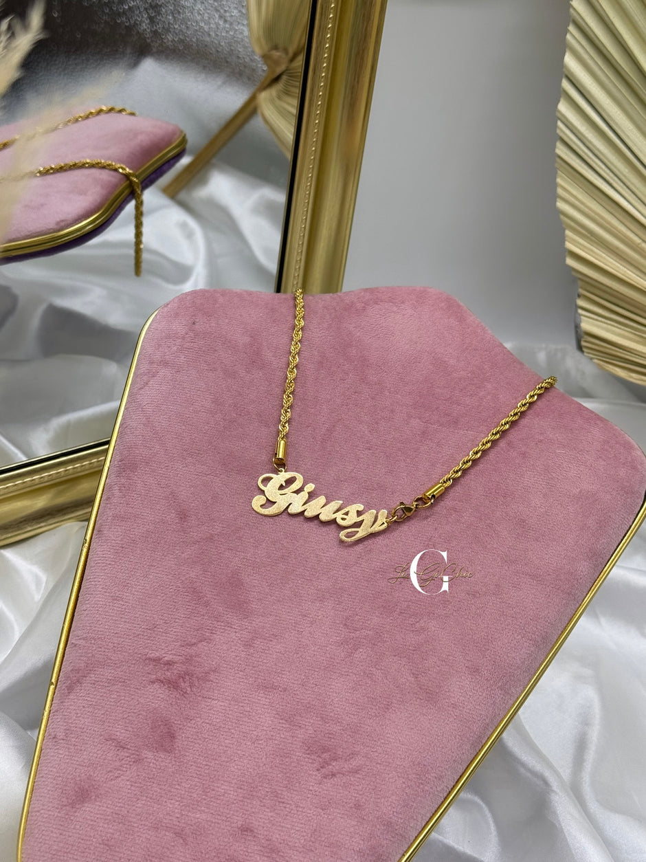 Collana “Funetta con NAME CLASSIC”