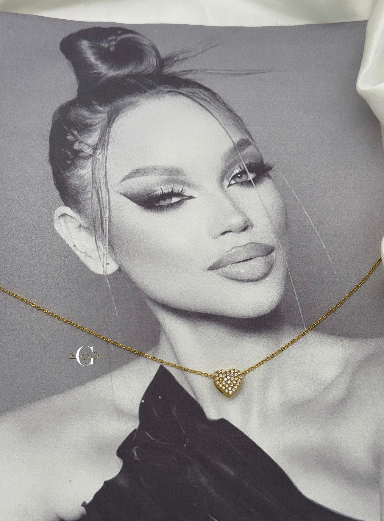 Choker “Heart” + (laccio in omaggio)