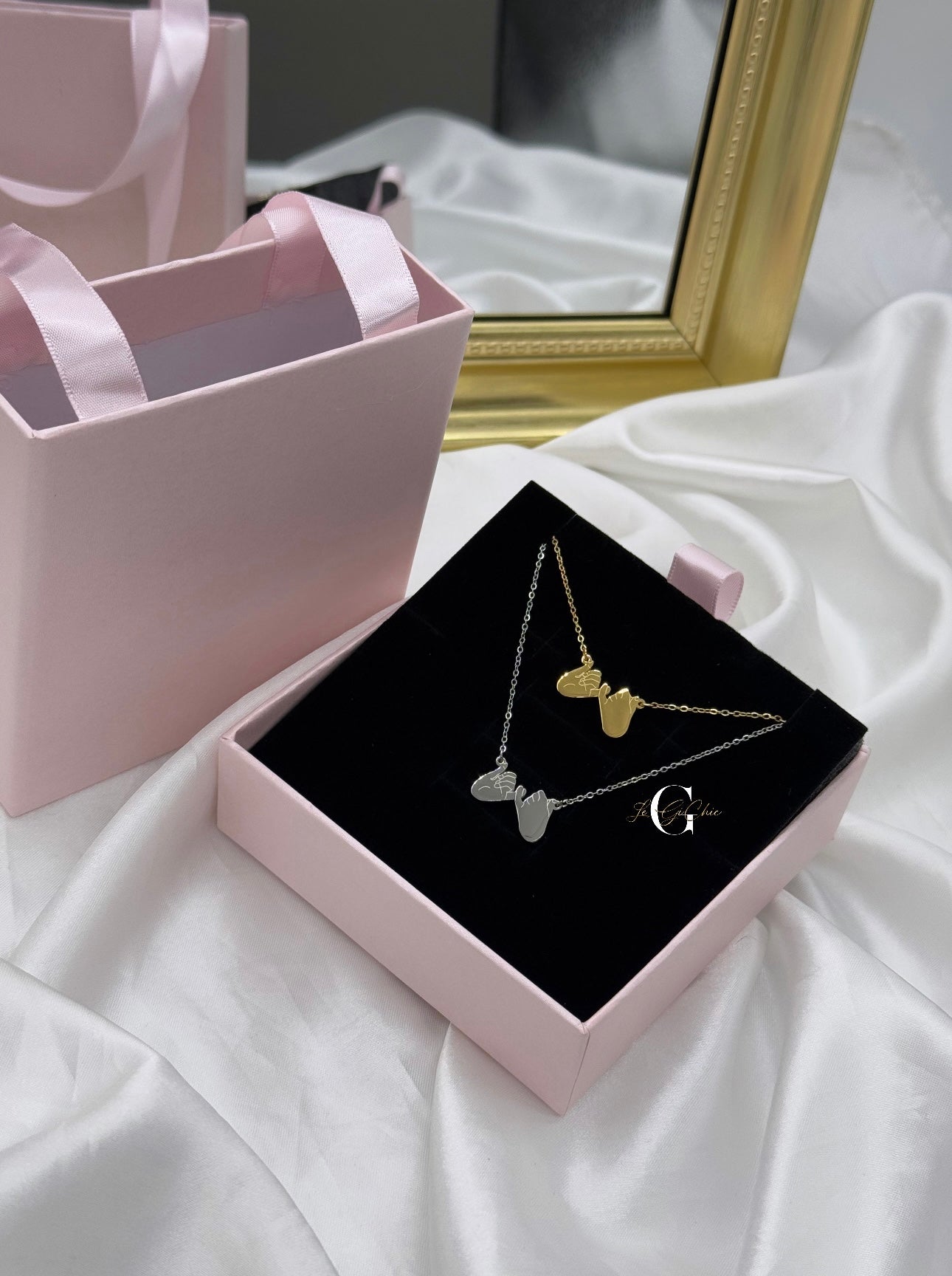 Collana “Promessa del mignolo”