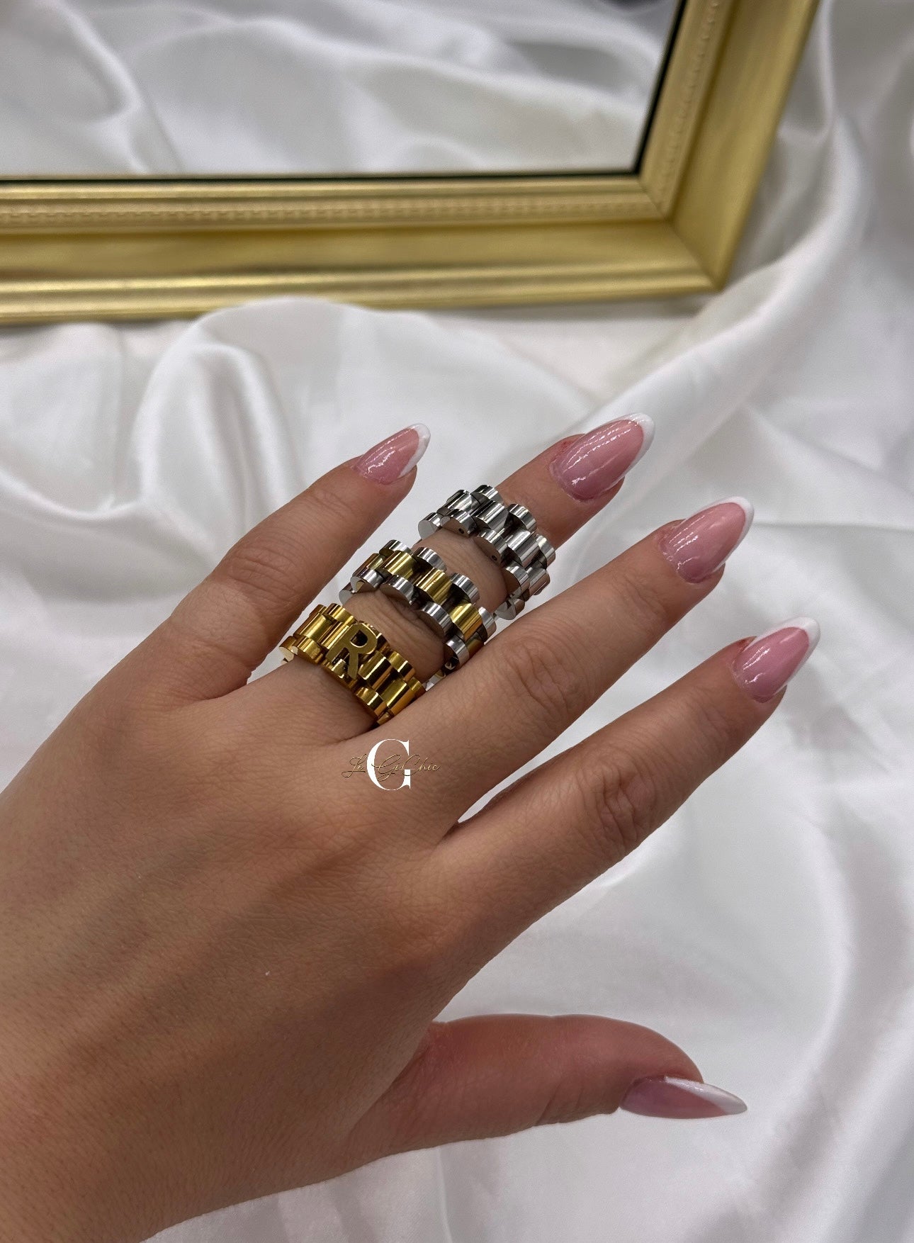 Anello “ROLE CLASSICO” con iniziale